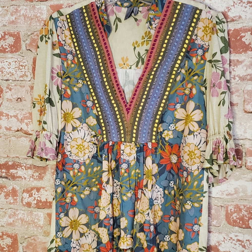Anthropologie Blank London Xsmall Multicolor Floral V-Neck Embroidered Blouse - Picture 3 of 8